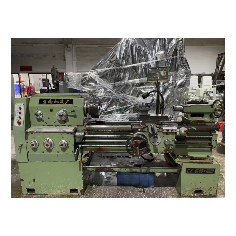 Secondhand Good Running Condition Yunnan Horizontal Lathe 6140 Heavy Duty Traditional Lathe 1000mm Turning Metal Processing
